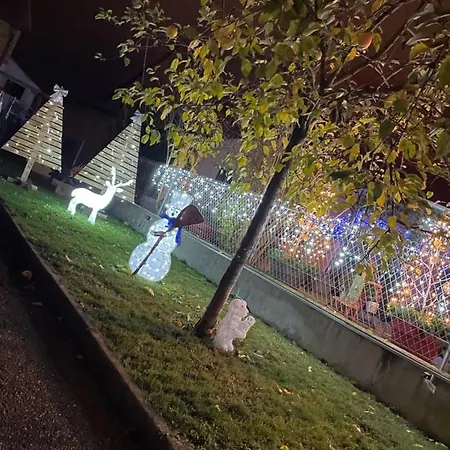 Nid Douillet 4 Pers Wifi Gratuit Sauna Lave Linge Seche Linge 豪森